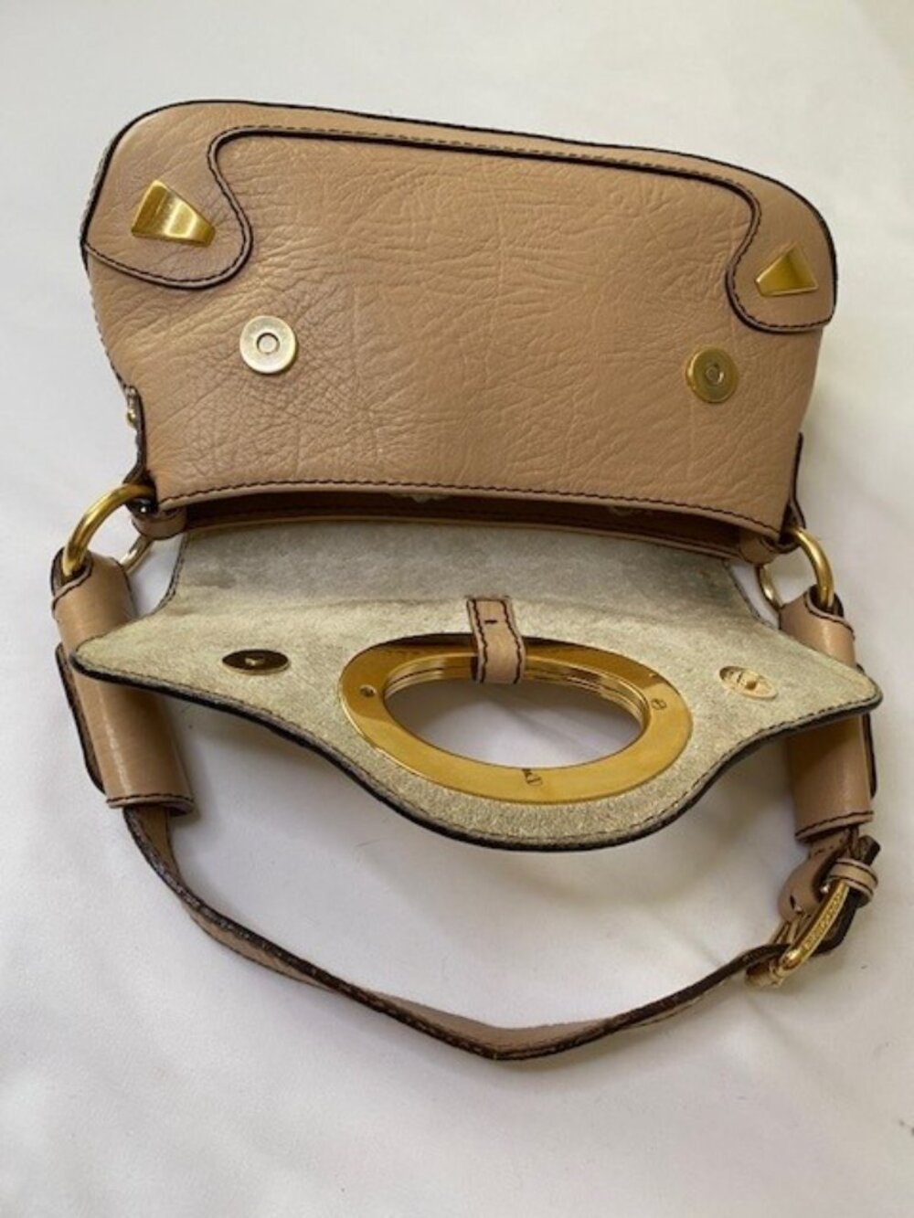 Dolce & Gabbana Vintage Y2K D-Ring Shoulder Bag Beige Leather Gold Hardware - Picture 9 of 12